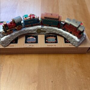 Vintage Hallmark Keepsake Ornament "Train Trestle" Set of 5 Christmas Ornament